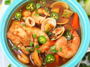 Sopa de mariscos litro